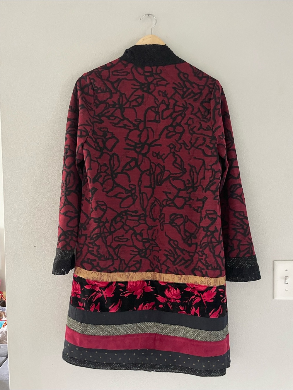 Chico's Red  Pattern Open-Front Cardigan/Duster - Picture 2 of 4